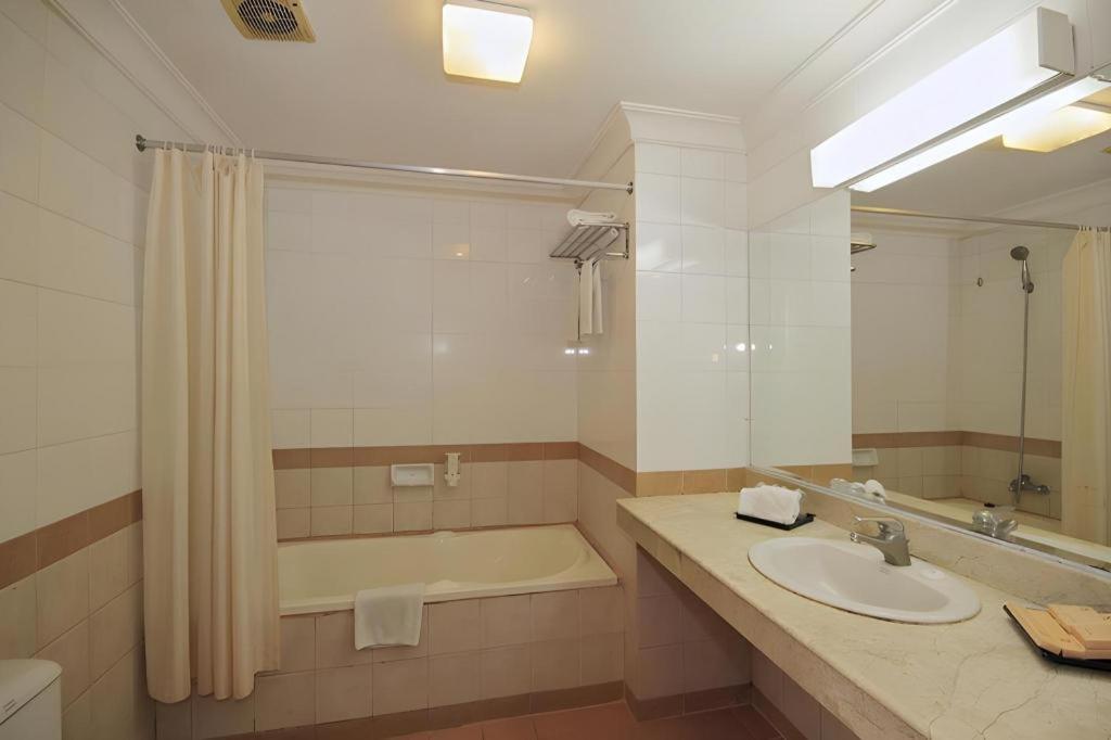 Nalendra Hotel Bandung Luaran gambar