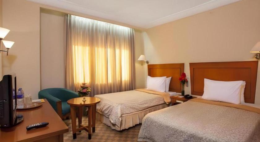 Nalendra Hotel Bandung Luaran gambar